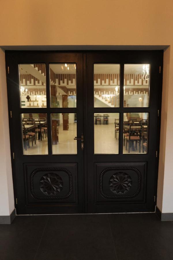 Ferienwohnung Mosia Dar In Rai Berbesti Exterior foto