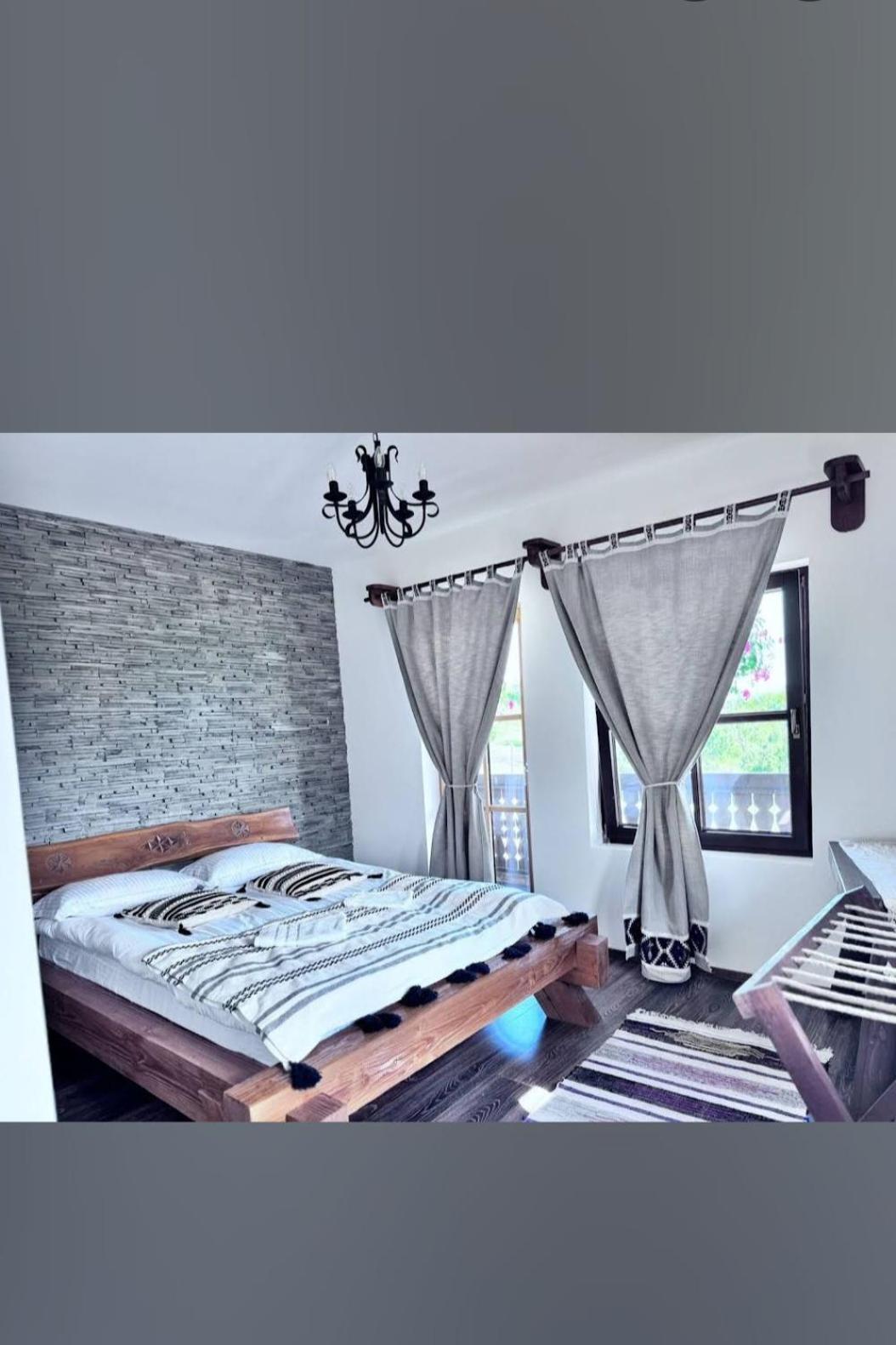 Ferienwohnung Mosia Dar In Rai Berbesti Exterior foto